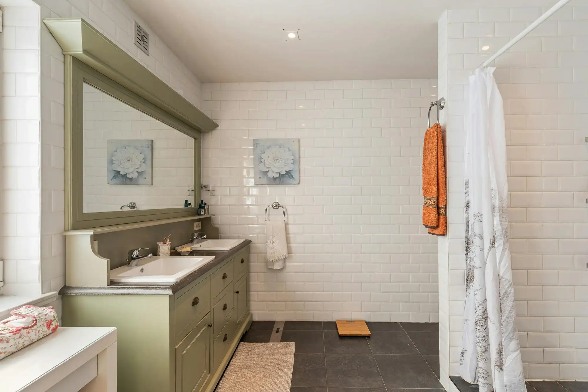 Exclusieve villa met polyvalente ruimte te koop in Kobbegem foto 18