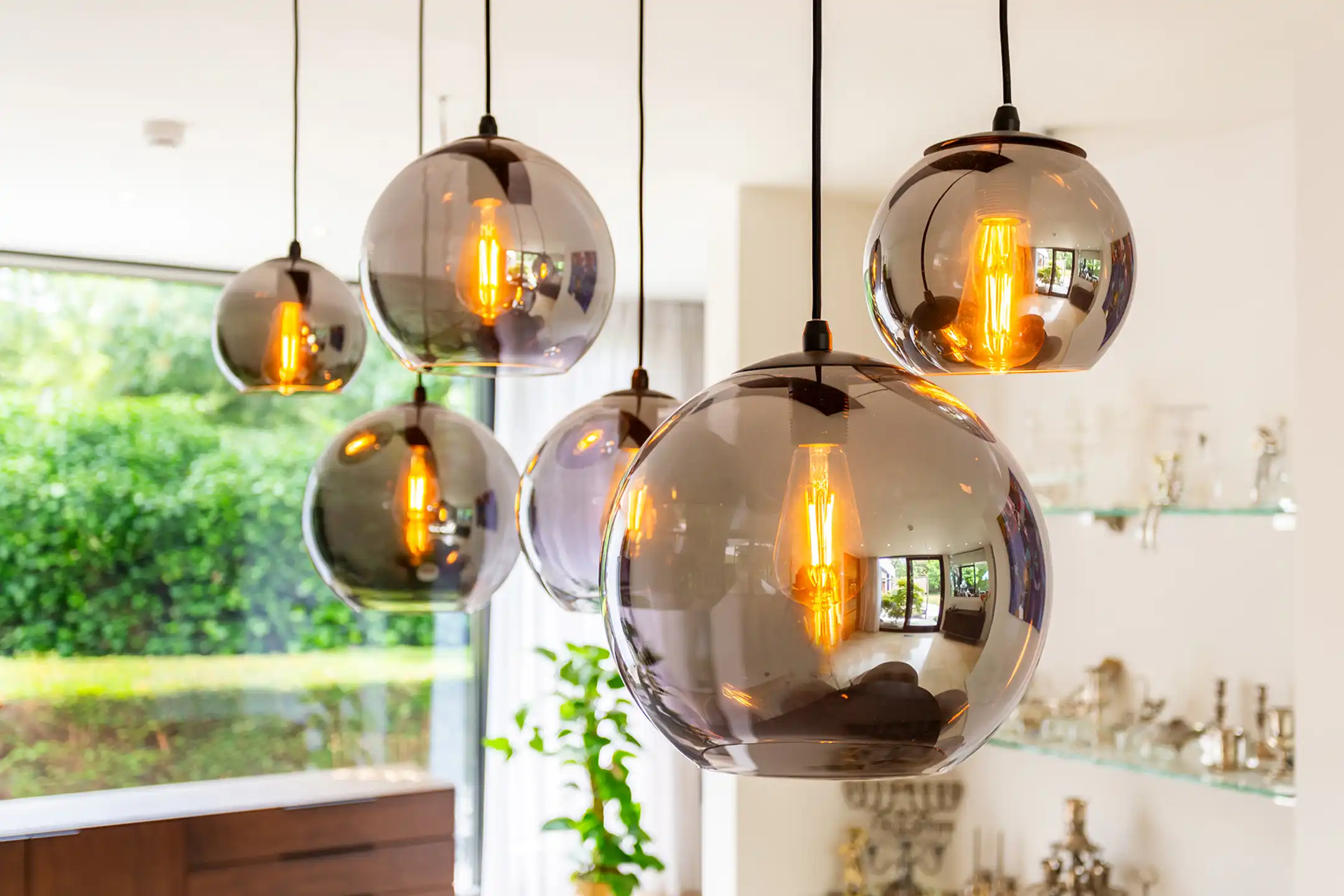 Topgelegen architectenwoning met ruim tuin en binnenzwembad. foto 12