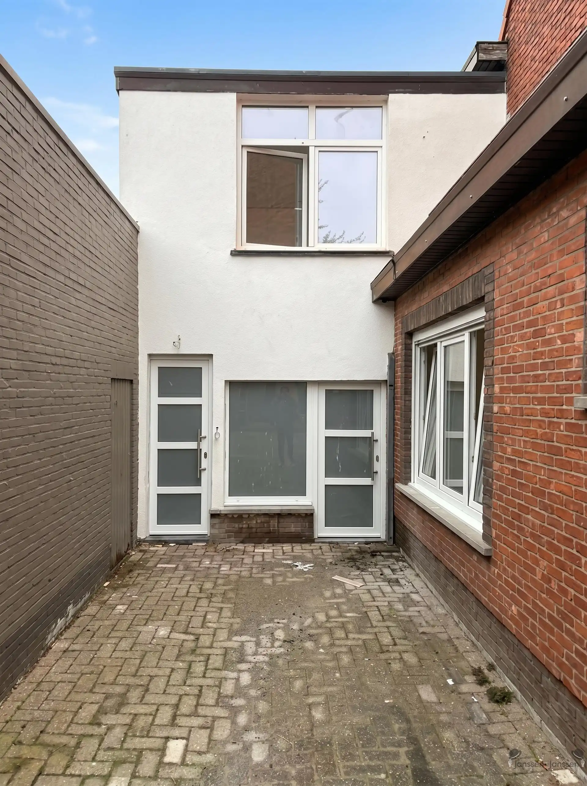 Instapklaar duplexappartement gelegen in het centrum van Gooreind foto 10