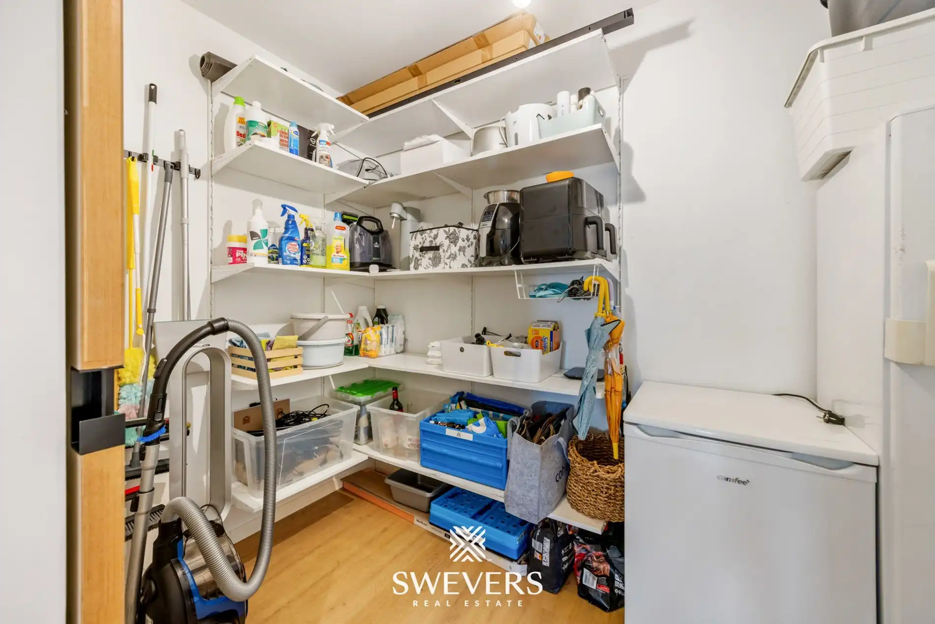Recente halfopen bebouwing met 5 slaapkamers met verrassend grote tuin in Houthalen foto 10