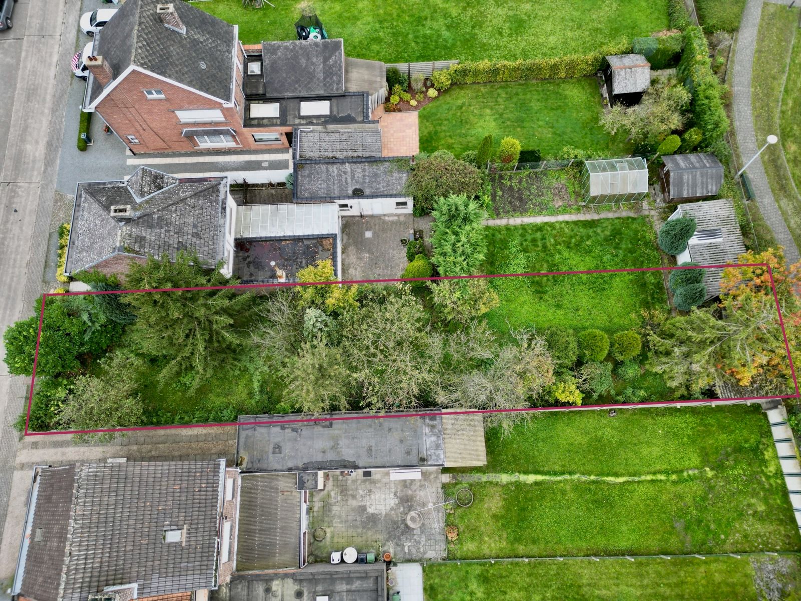 Rustig én mooi gelegen bouwgrond voor HOB! foto 3