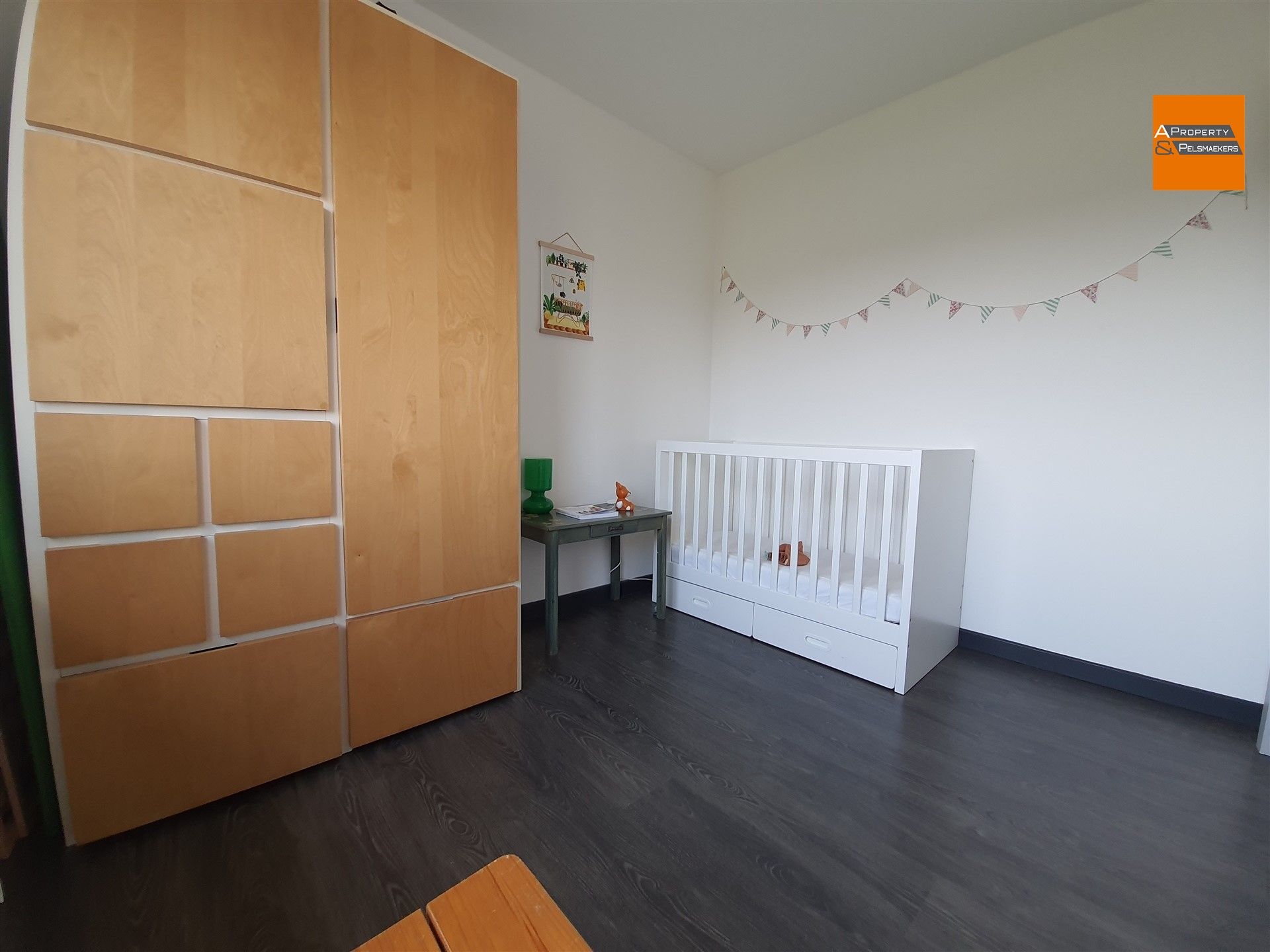Gerenoveerde Villa met 6 slaapkamers foto 14