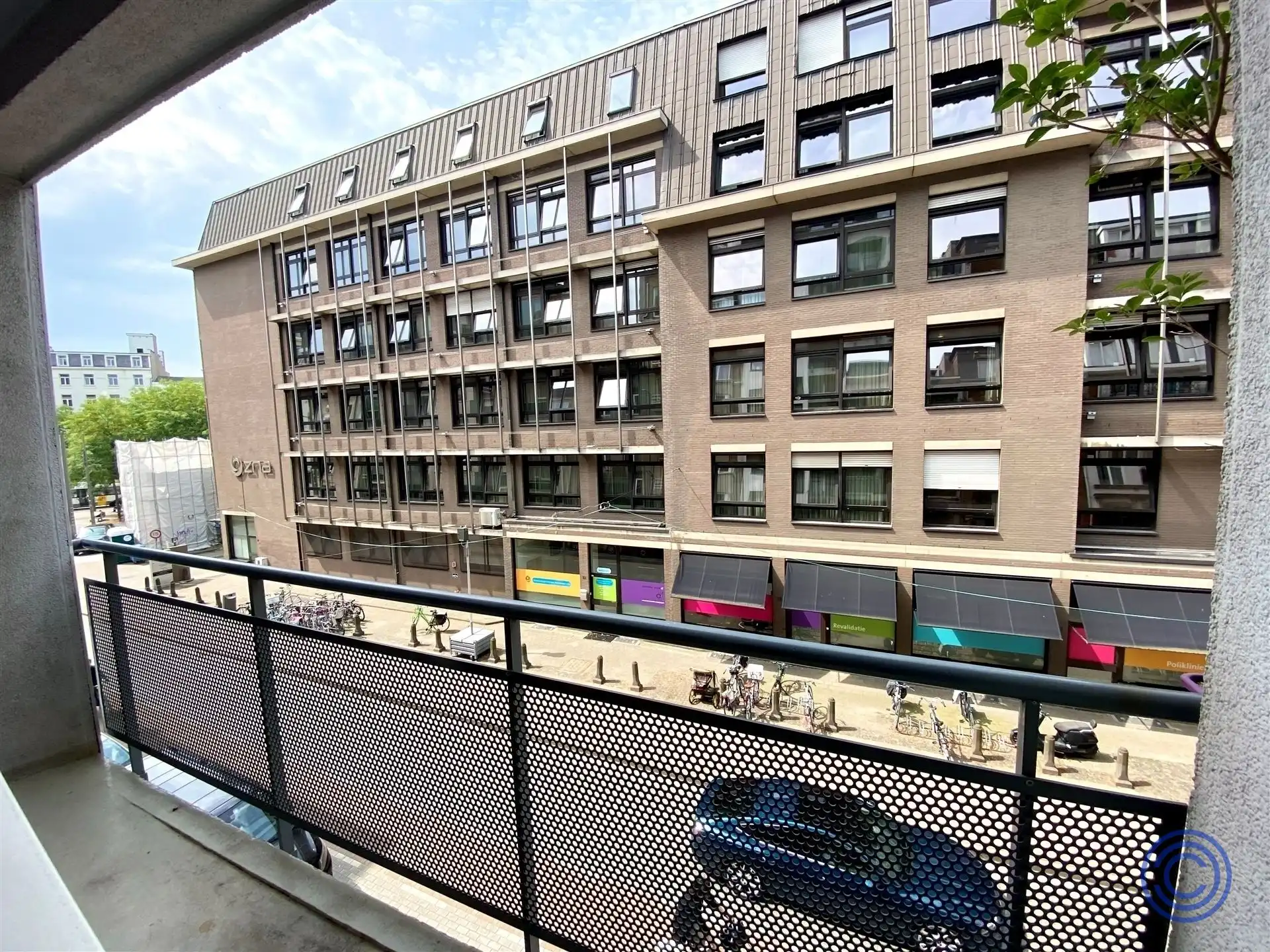 Knap gemeubelde studio op gezellige locatie! foto 2