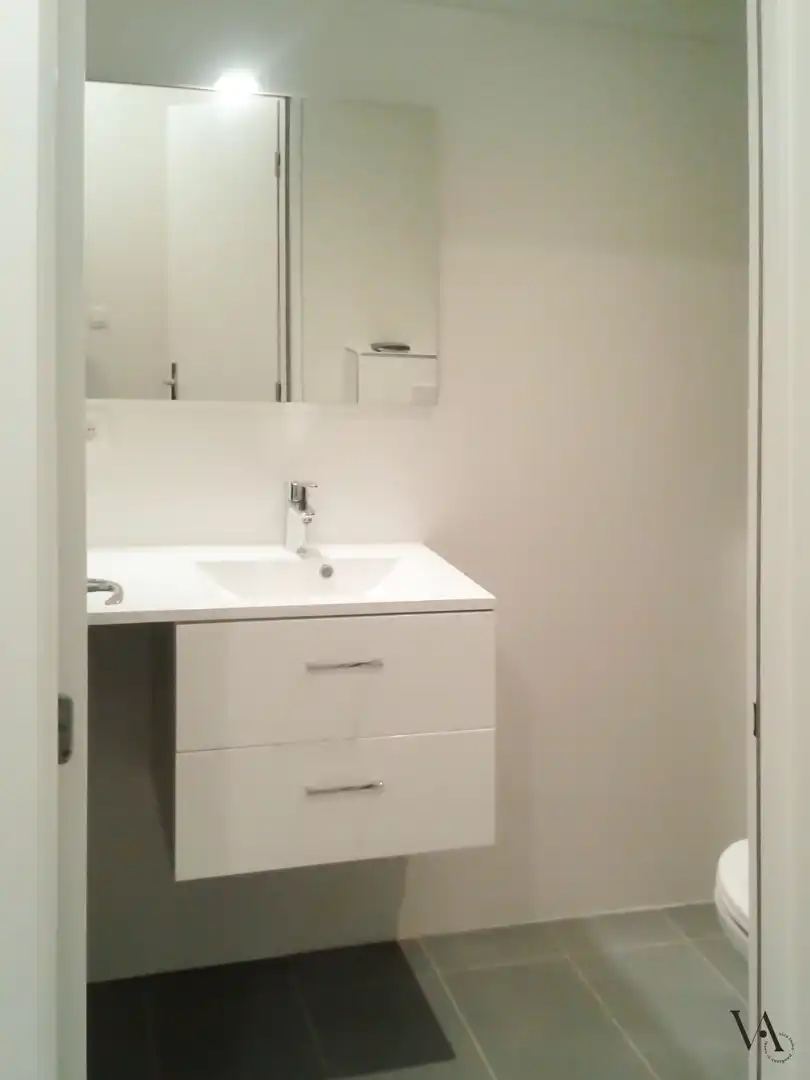 Ruime en volledig uitgeruste studio in het hart van Leuven foto 6