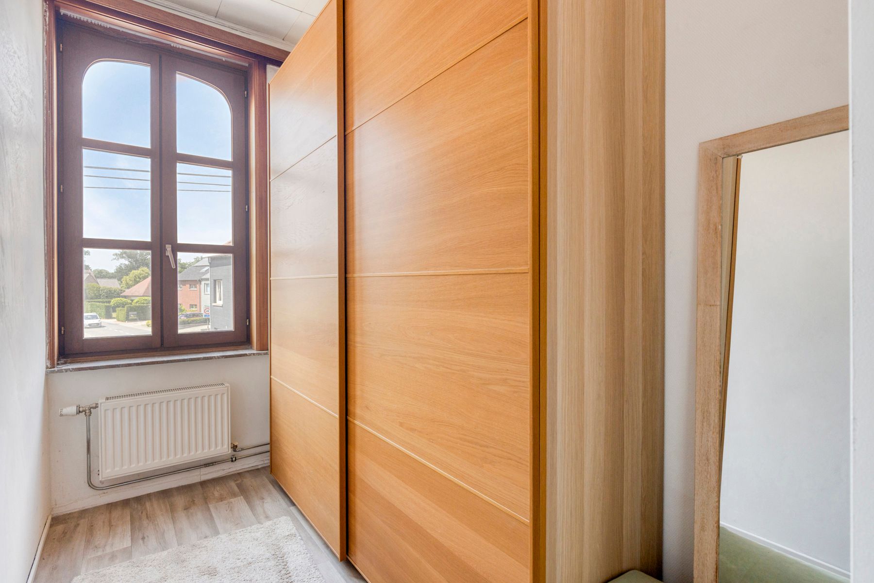 Charmante woning met naastgelegen bouwgrond foto 17