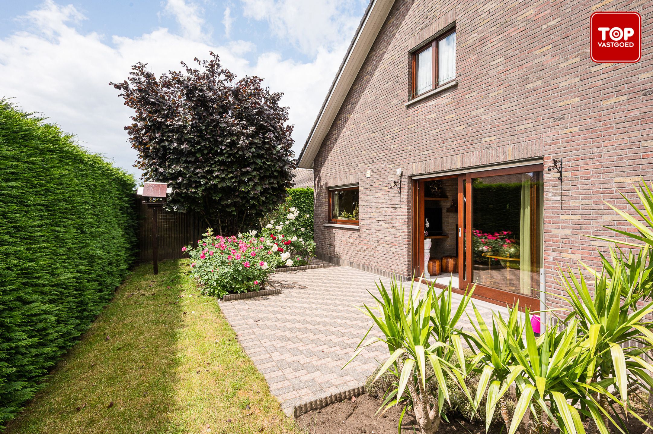 Villa met 3 slaapkamers en royale tuin foto 9