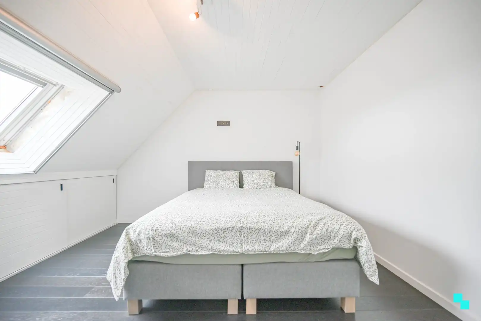 Instapklare starterswoning in Deerlijk foto 22