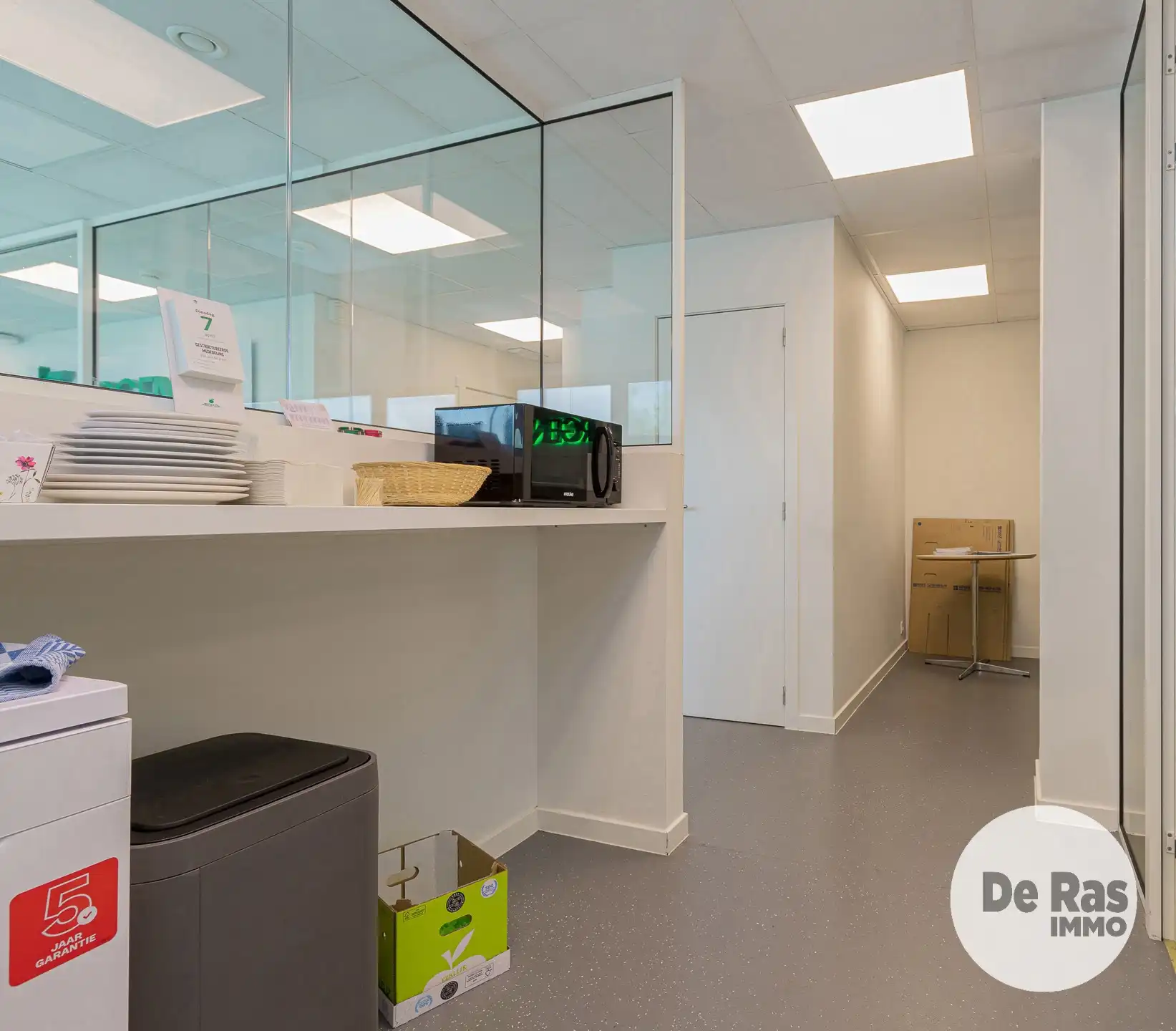 AALST – Opbrengsteigendom (kantoor) met langetermijnhuurder foto 9