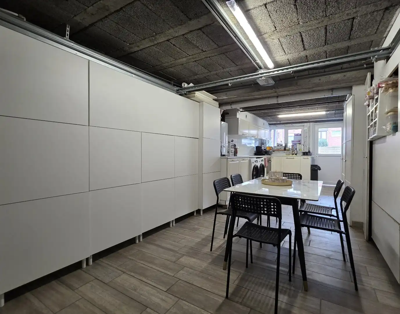 Uniek gerenoveerde 4-slaapkamerwoning op wandelafstand van centrum Kortrijk - EPC A foto 20