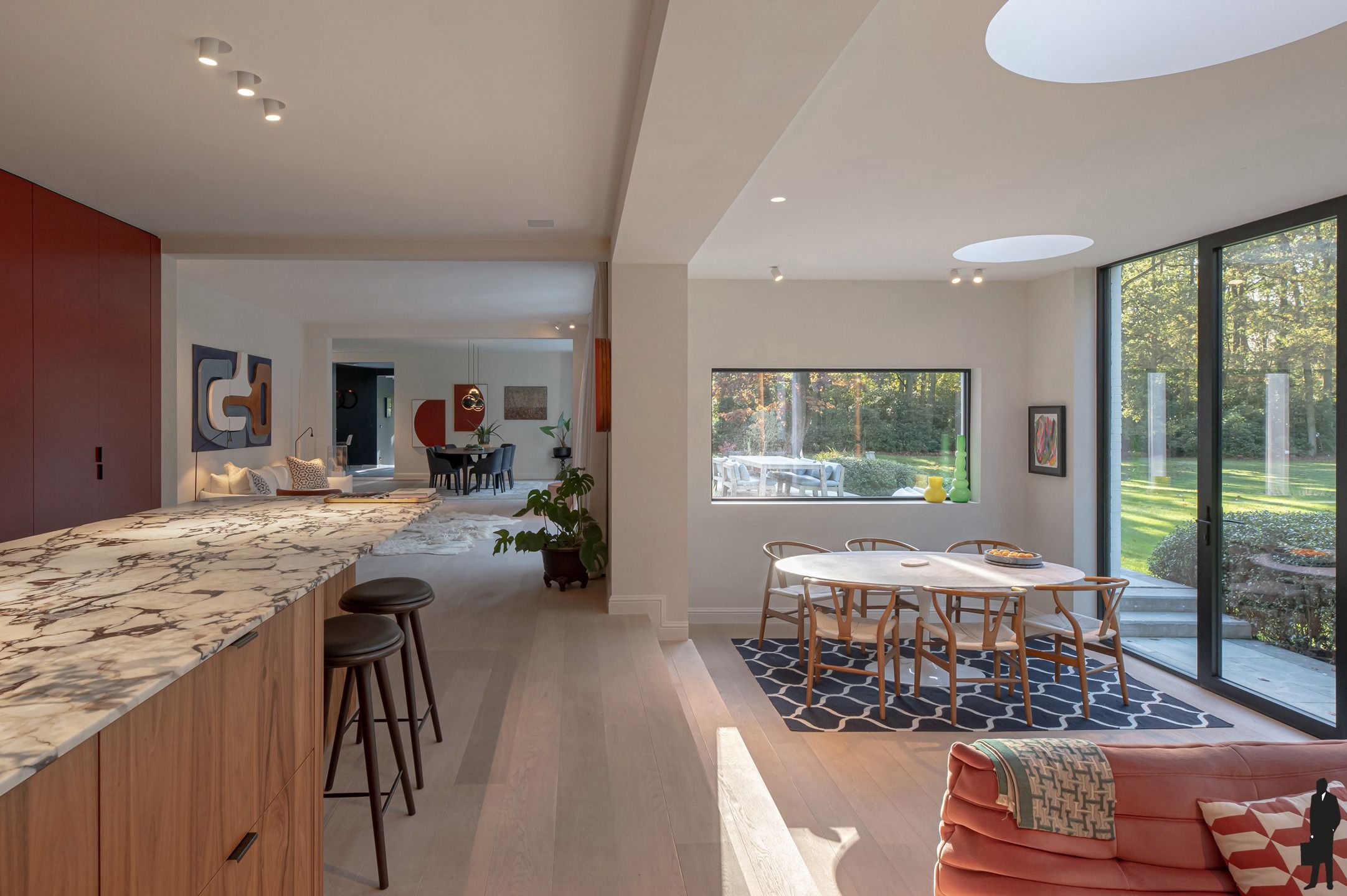 Prachtige recent totaal gerenoveerde villa op ca. 9.568 m² foto 3