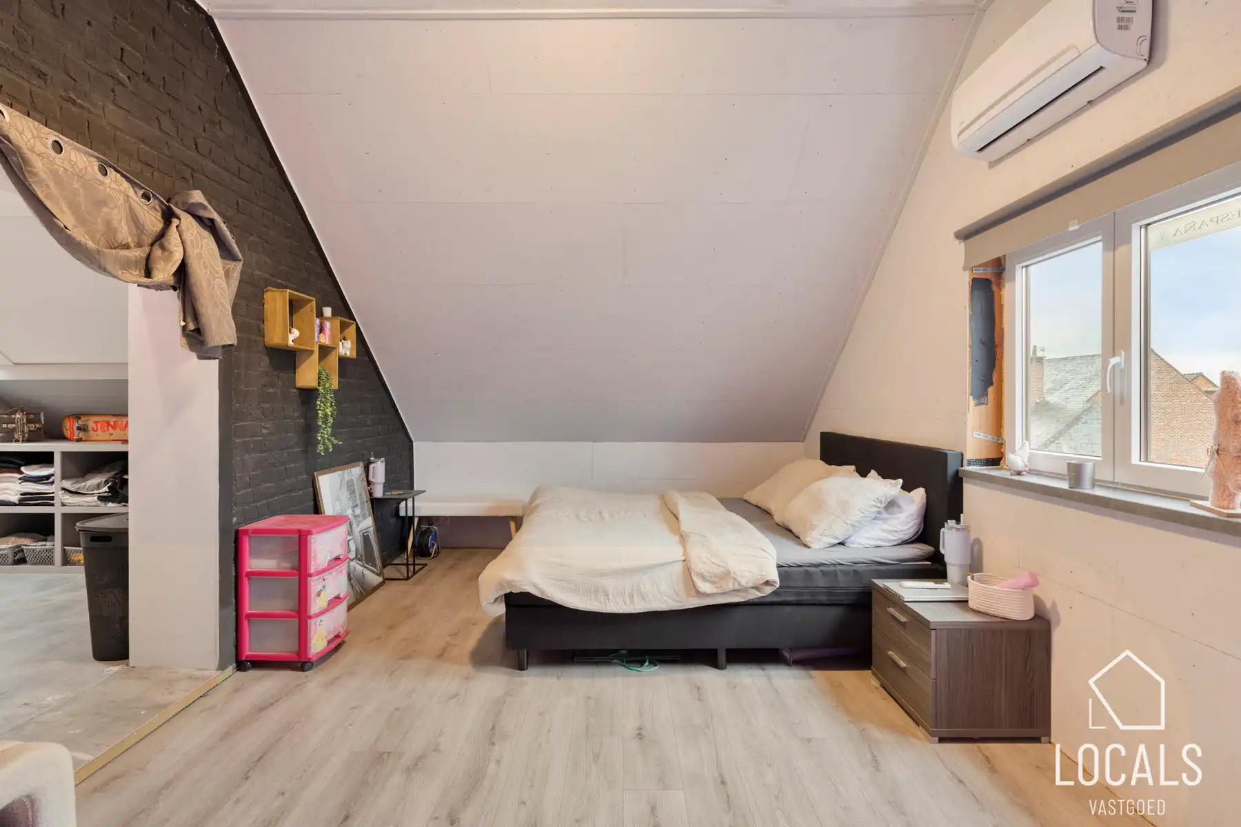 Instapklare en ruime woning in Liedekerke foto 15