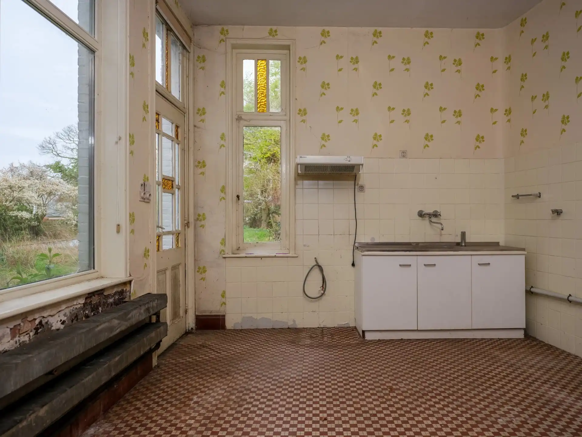 Statige stadswoning met authentieke charme en stadstuin foto 7