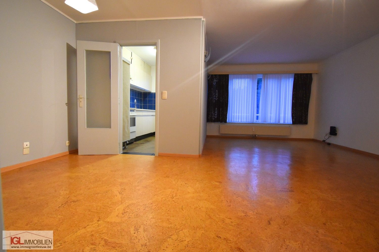 Appartement met 2 slaapkamers, kelder en ondergrondse staanplaats foto 2