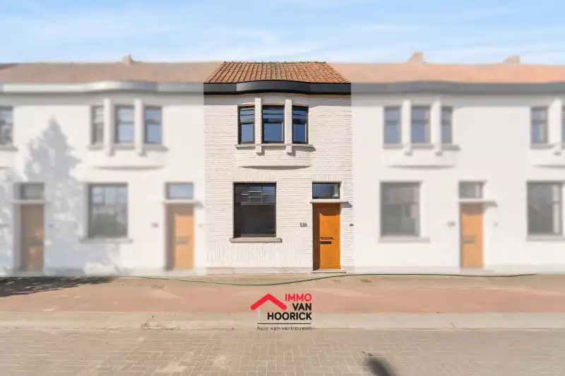 Prachtige gerenoveerde rijwoning! foto {{pictureIndex}}