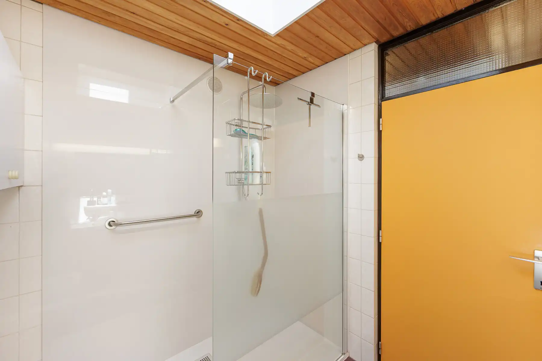 Laagbouwwoning met 3 slaapkamers op een perceel van 708m². foto 13