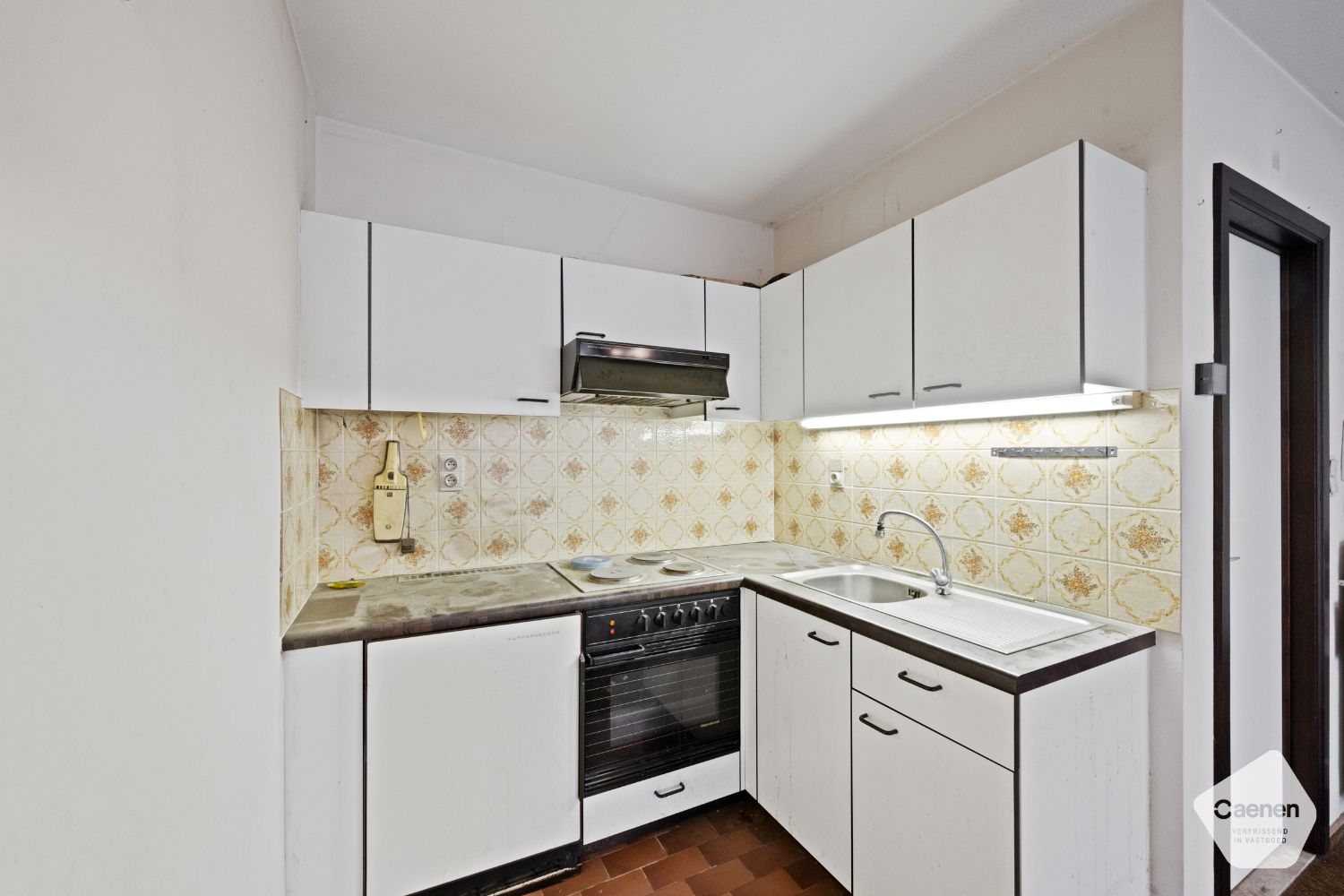 Rustig gelegen te renoveren studio op een rustige locatie foto 4