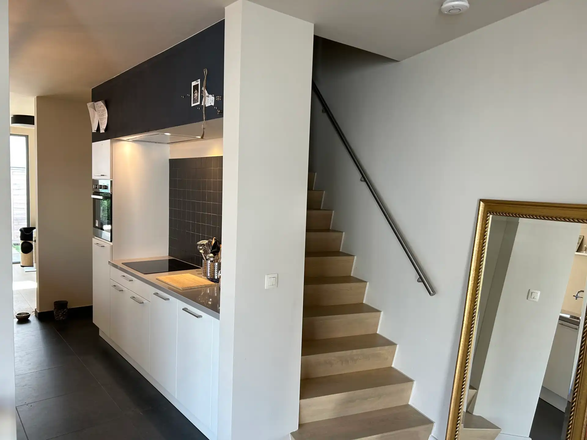 Uniek gelijkvloers duplexappartement met stadstuin in Antwerpen foto 10