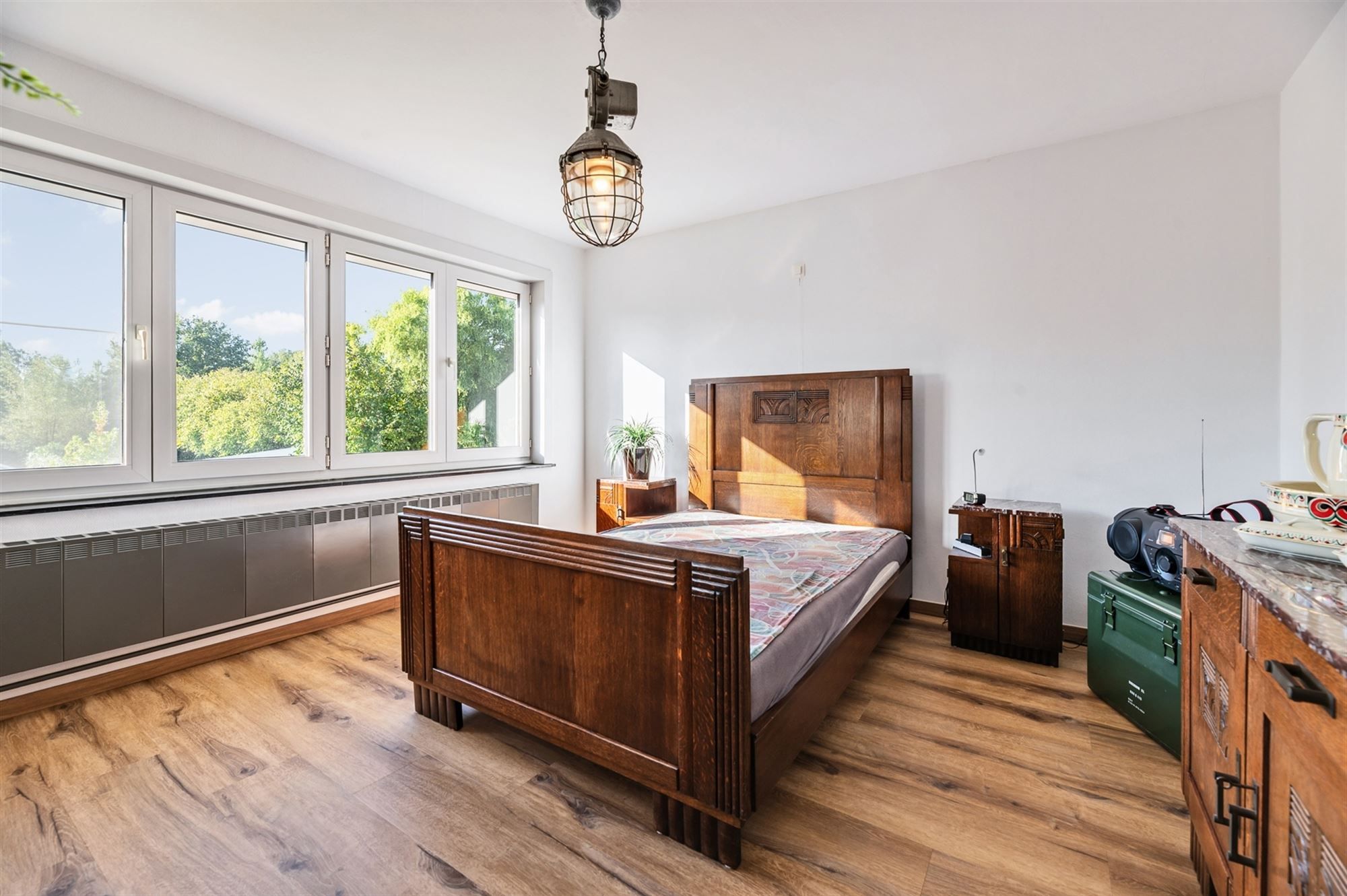GERENOVEERDE INSTAPKLARE WONING OP 1726M2 TEGEN NATUURGEBIED! foto 16