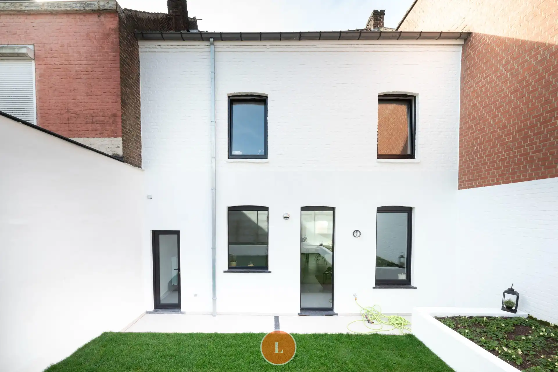 Instapklare totaal gerenoveerde woning met 5 ruime slaapkamers, EPC A, tuin en garage foto 20