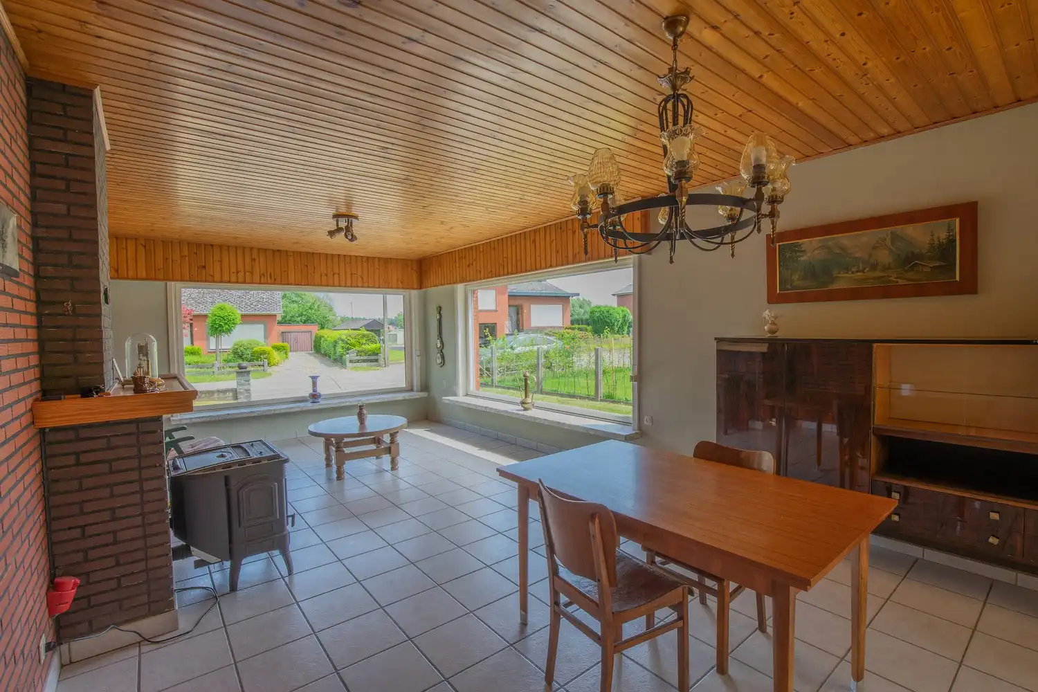 Volledig gelijkvloerse alleenstaande woning op een ruim perceel van 16a 83ca foto 8