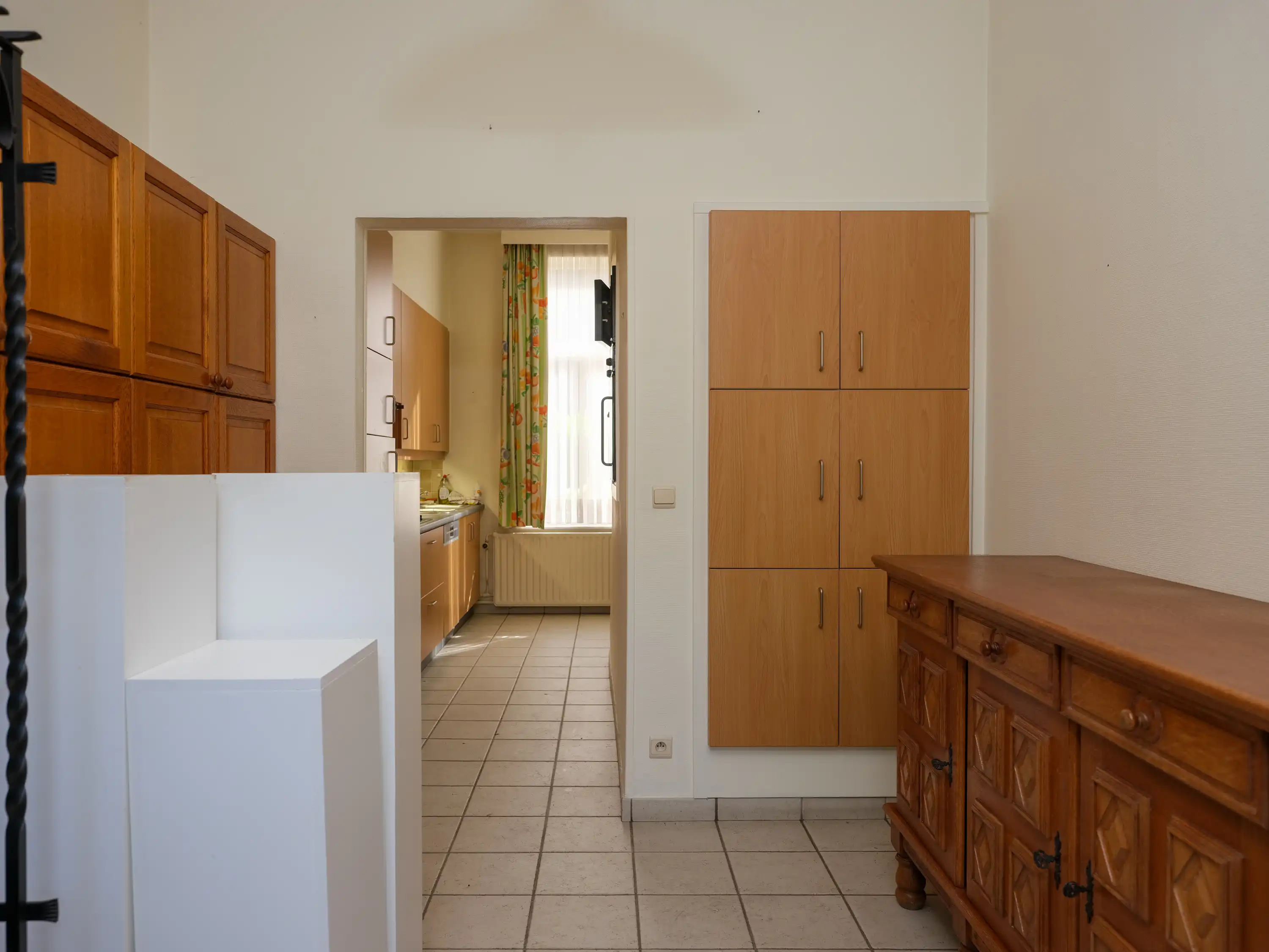 Karaktervolle pastorijwoning met groot perceel van 3.850 m² foto 9