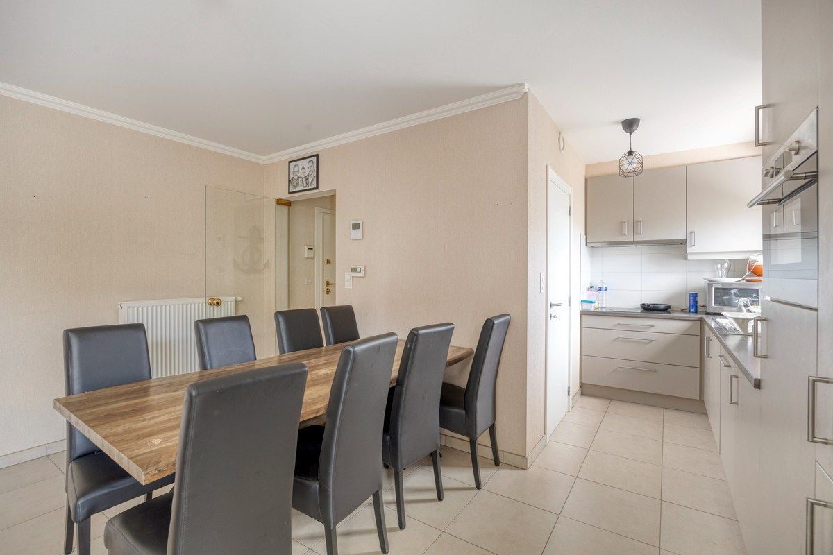 Goed gelegen appartement met 2 slaapkamers en afgesloten garagebox foto 5