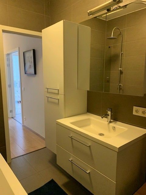 Instapklaar duplexappartement te Aalst foto 14
