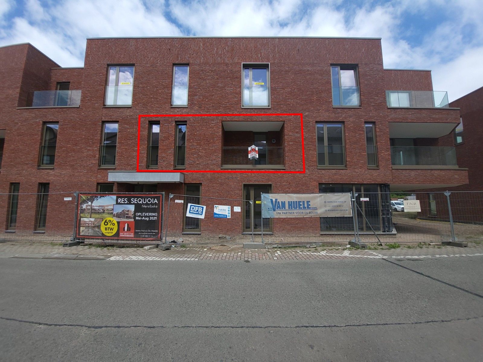 Nieuwbouwappartement in centrum Merelbeke foto 2