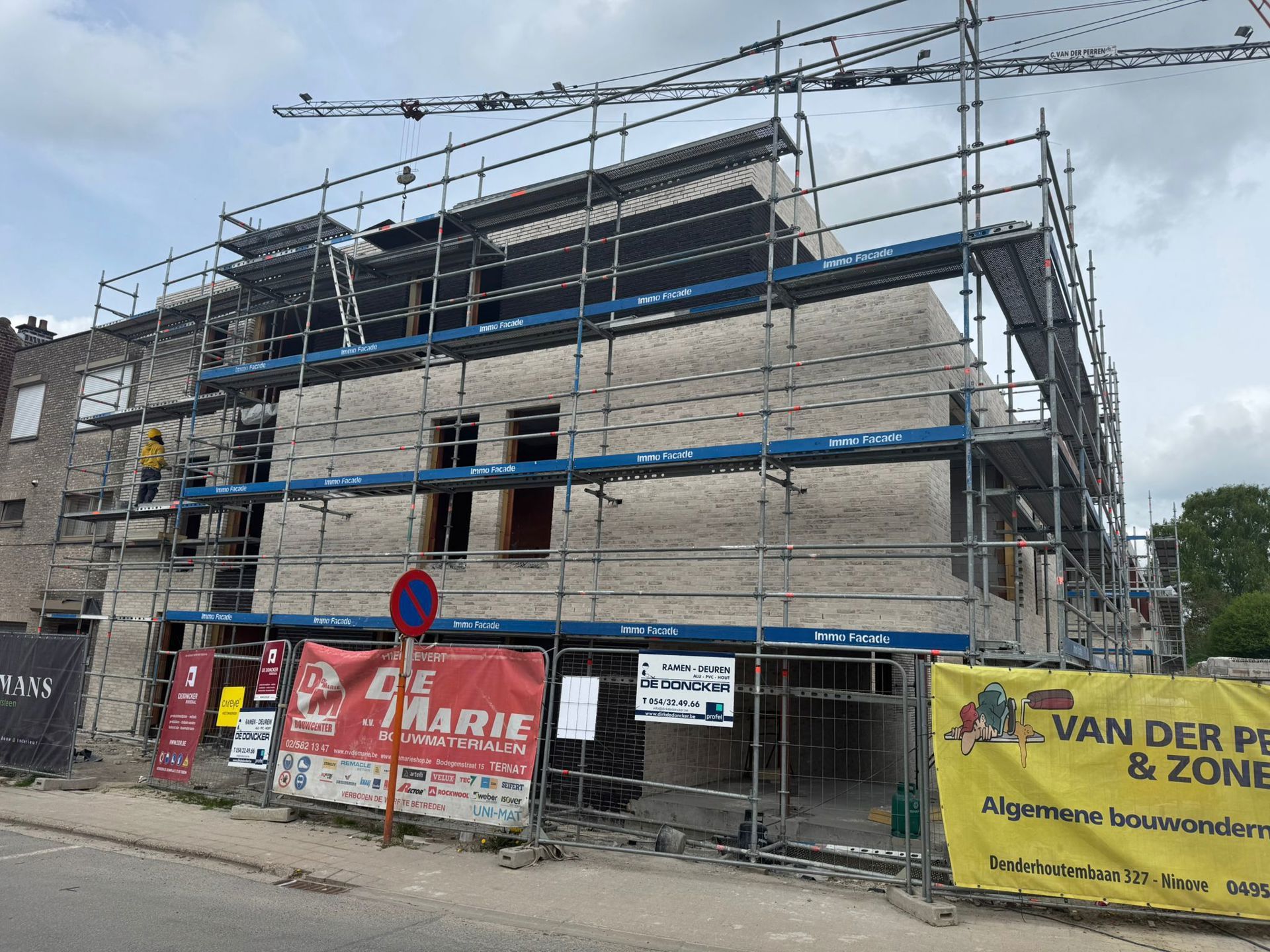 Nieuwbouwwoning met drie slaapkamers en garage foto 7