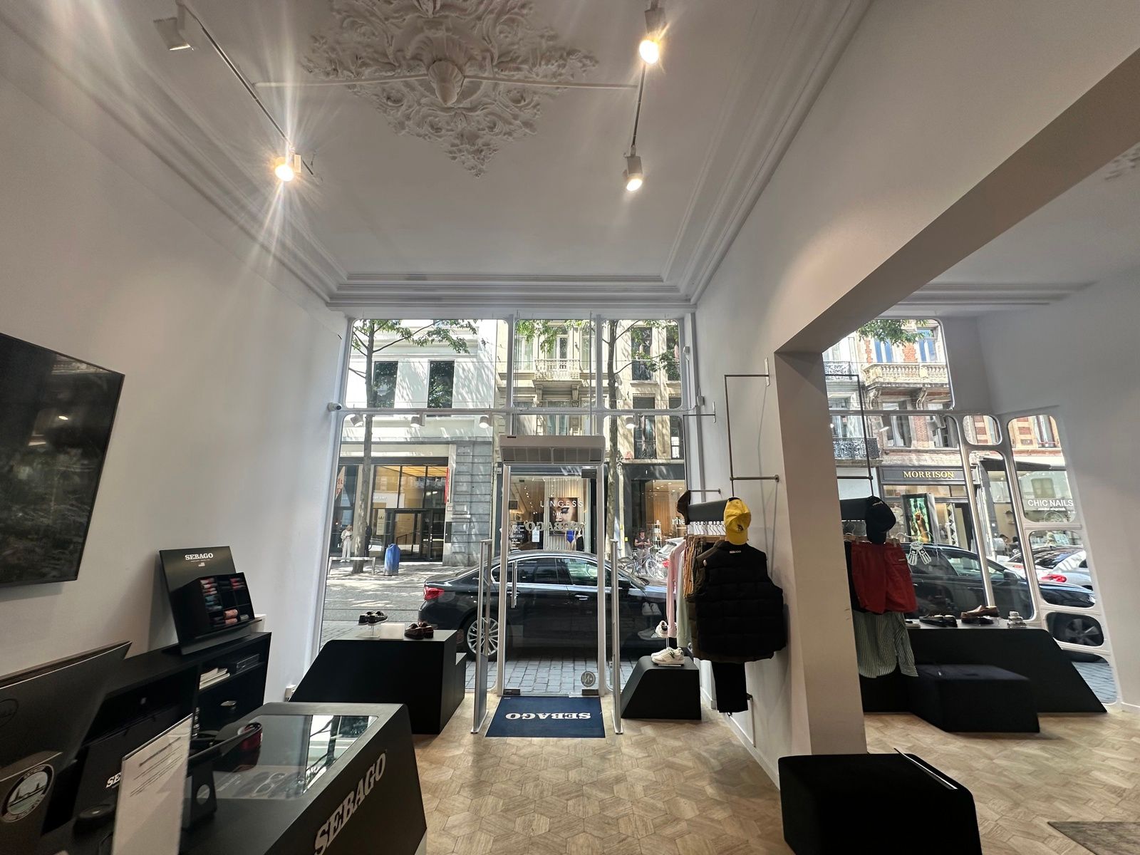 Handelspand op toplocatie Nationalestraat foto 6