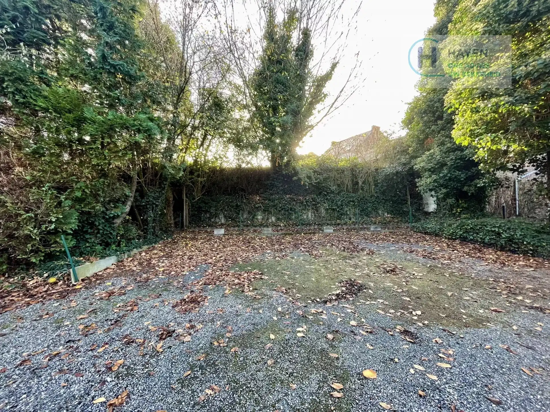 Afgesloten parkeerplaatsen te huur – Tongersesteenweg 7, Tongeren-Borgloon foto 2