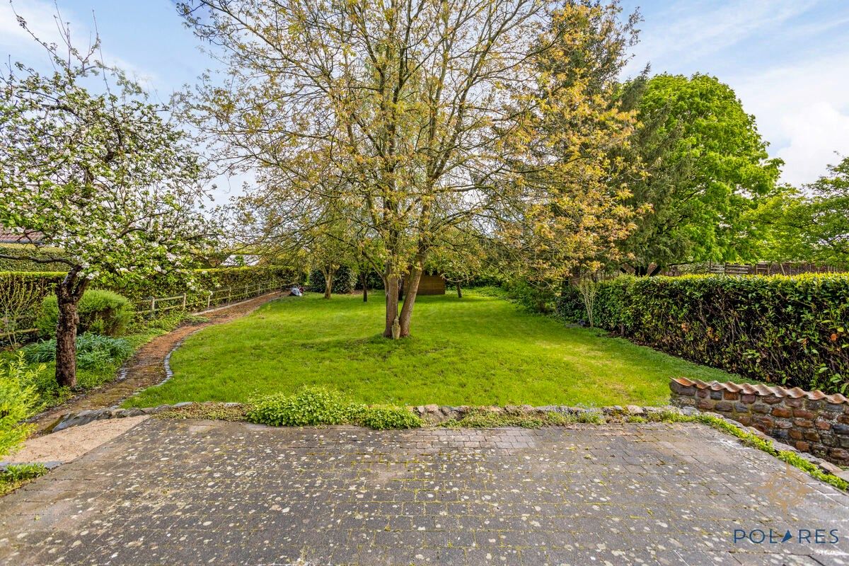 Landelijk gelegen vrijstaande villa met 4 slaapkamers! foto 18