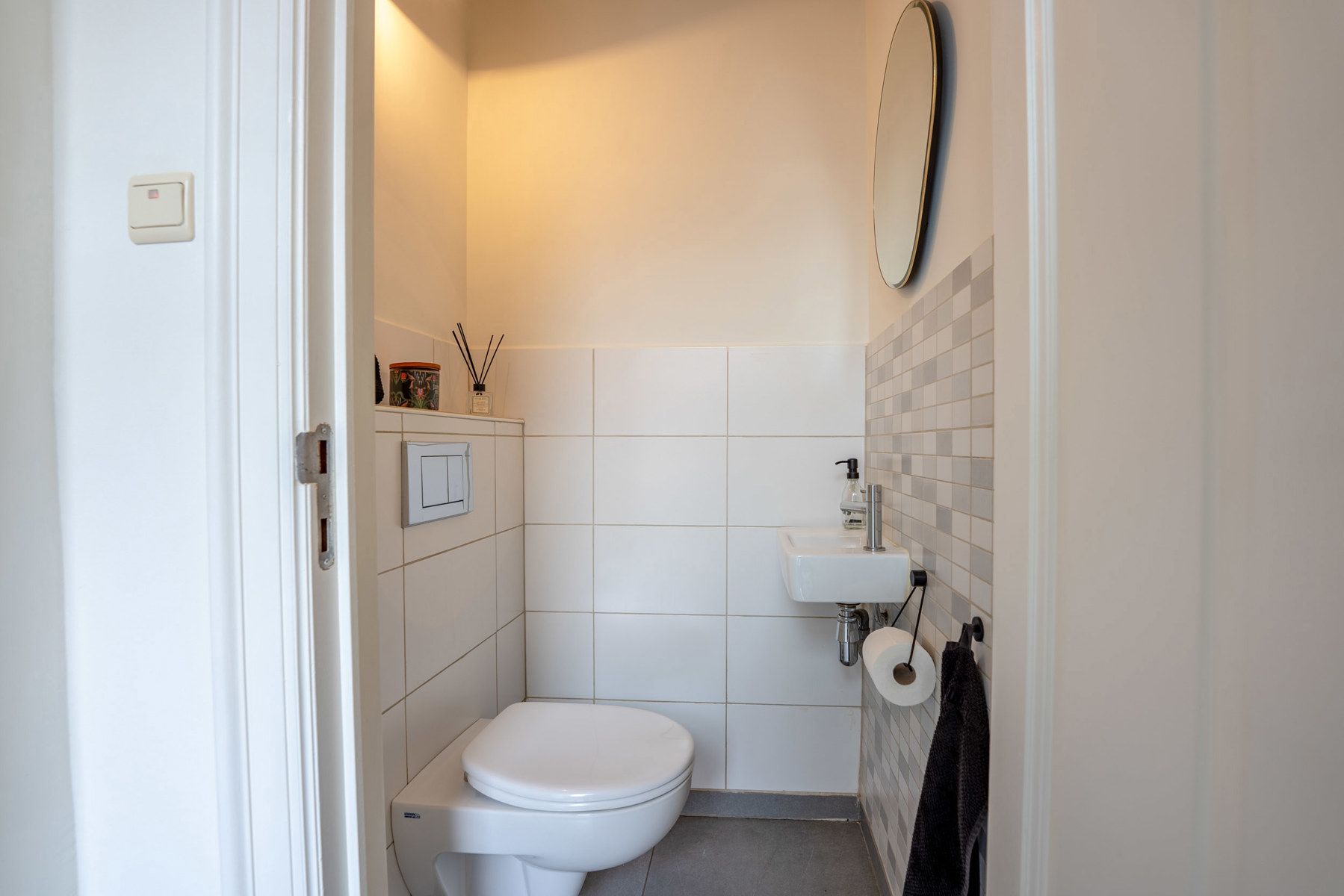 Instapklare woning in het hartje van Schoten! foto 3
