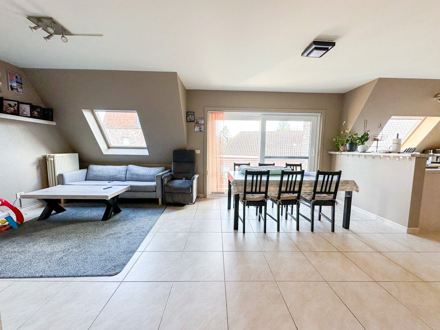 Aangenaam appartement met een doordachte indeling en een rustige ligging in het centrum foto 2