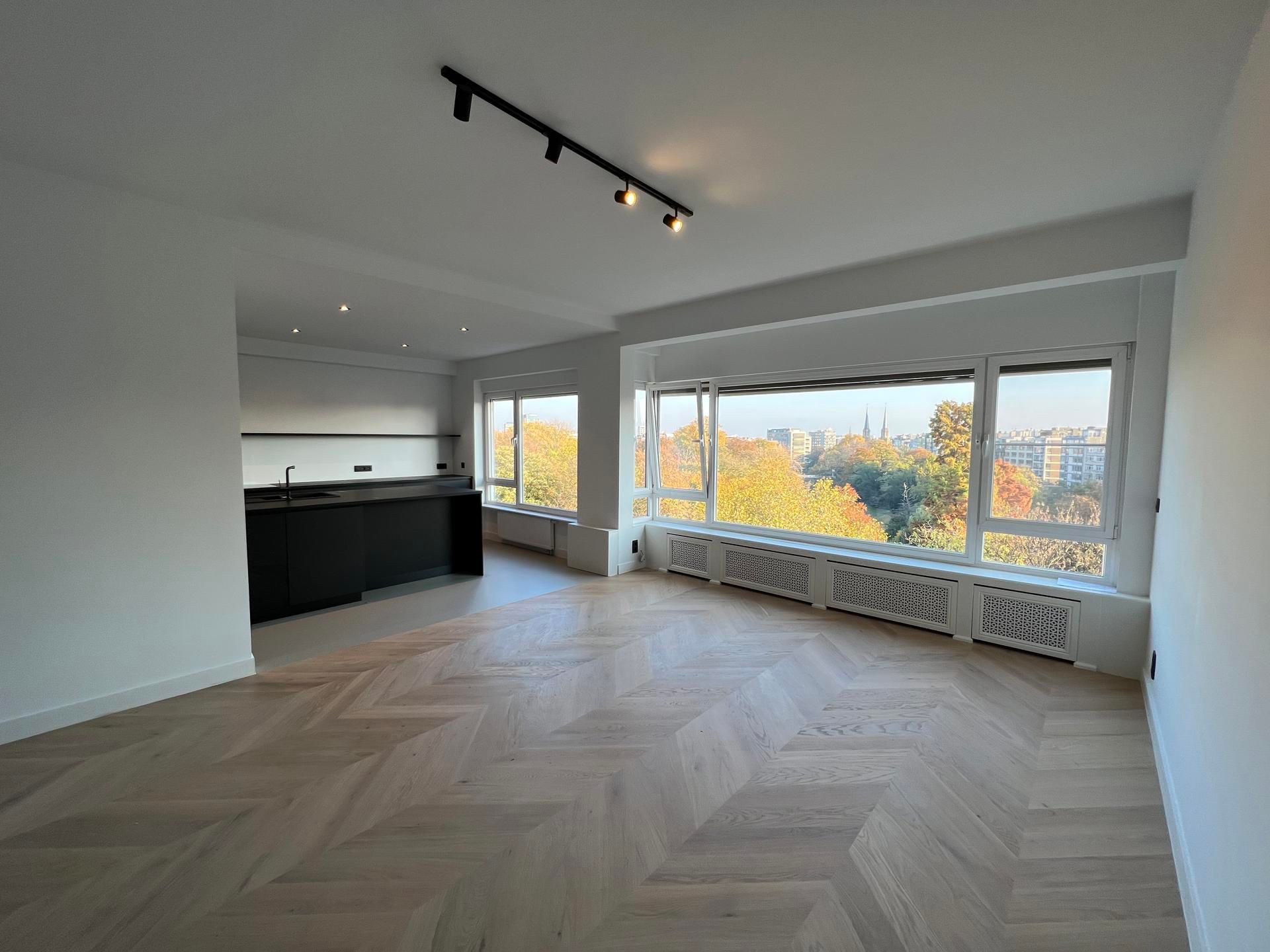 Gerenoveerd appartement met zicht op het park foto 6