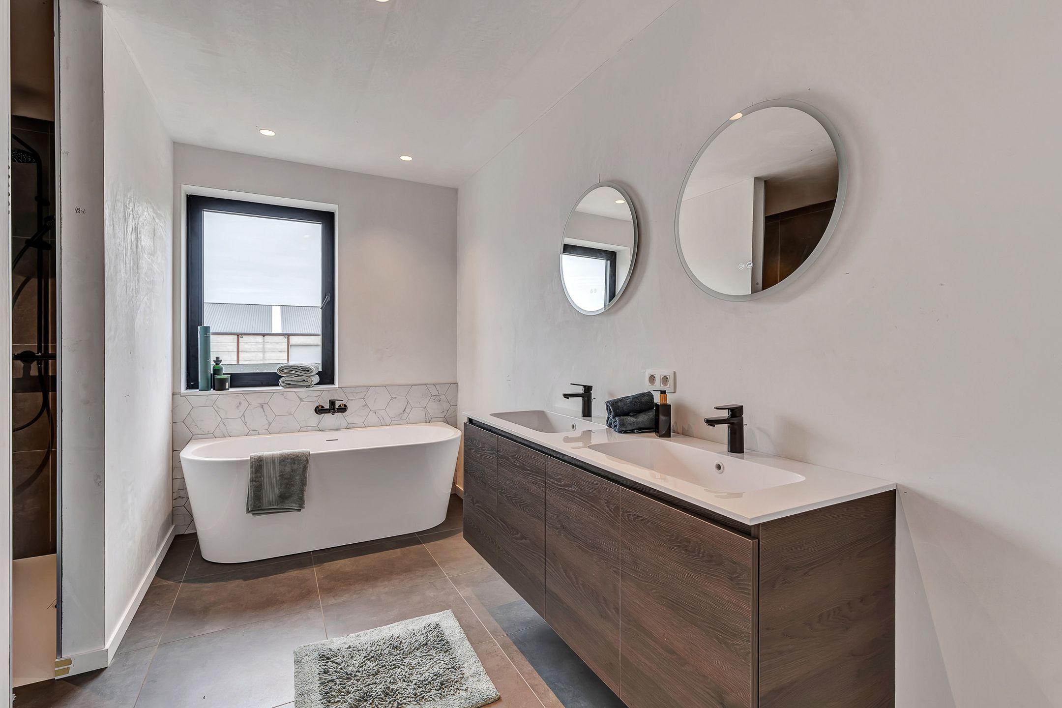 Moderne en energiezuinige koppelwoning in het centrum van Vinkt foto 10
