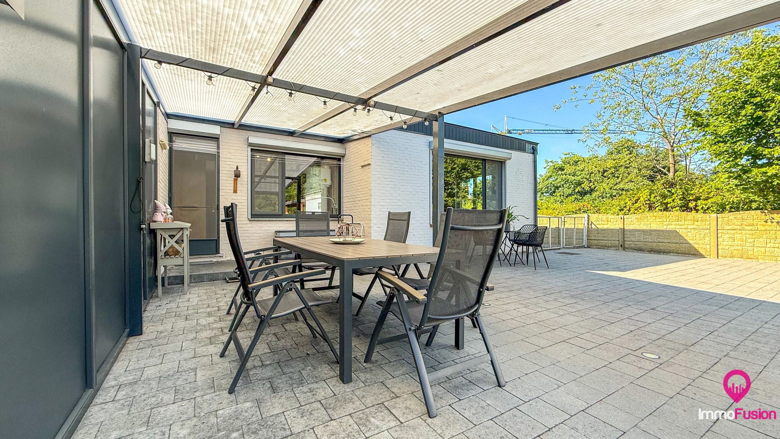 Praktische bungalowwoning met prachtige tuin en zwemvijver! foto 38