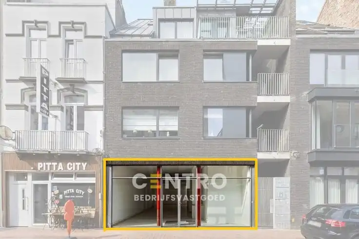 Commercïele HANDELSRUIMTE op toplocatie in het CENTRUM van Blankenberge foto 2