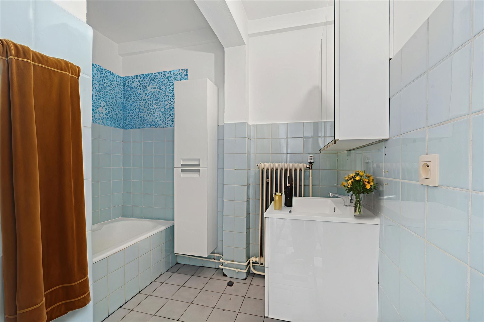 Wonen in het centrum van Gent: 2 slaapkamers, terras en kelderberging foto 11