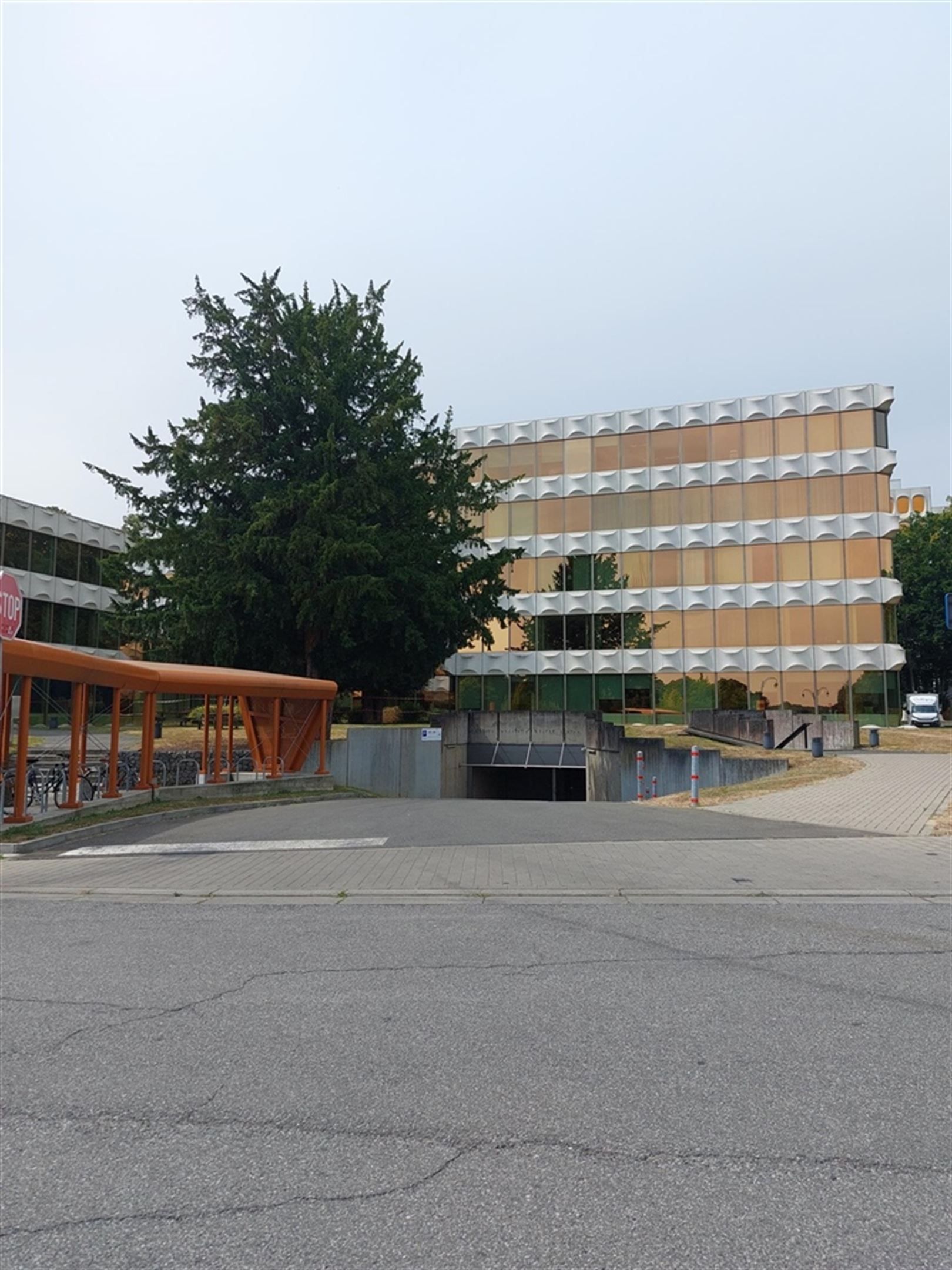 HULPE 187-189: 795m² foto 4