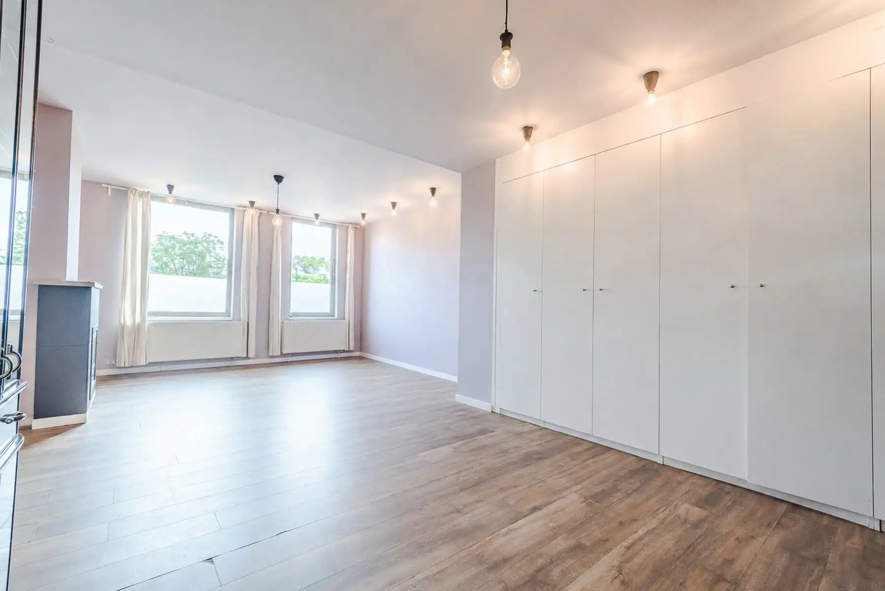 ruime woning met 4 slaapkamers op een fraai hoekperceel  foto 12