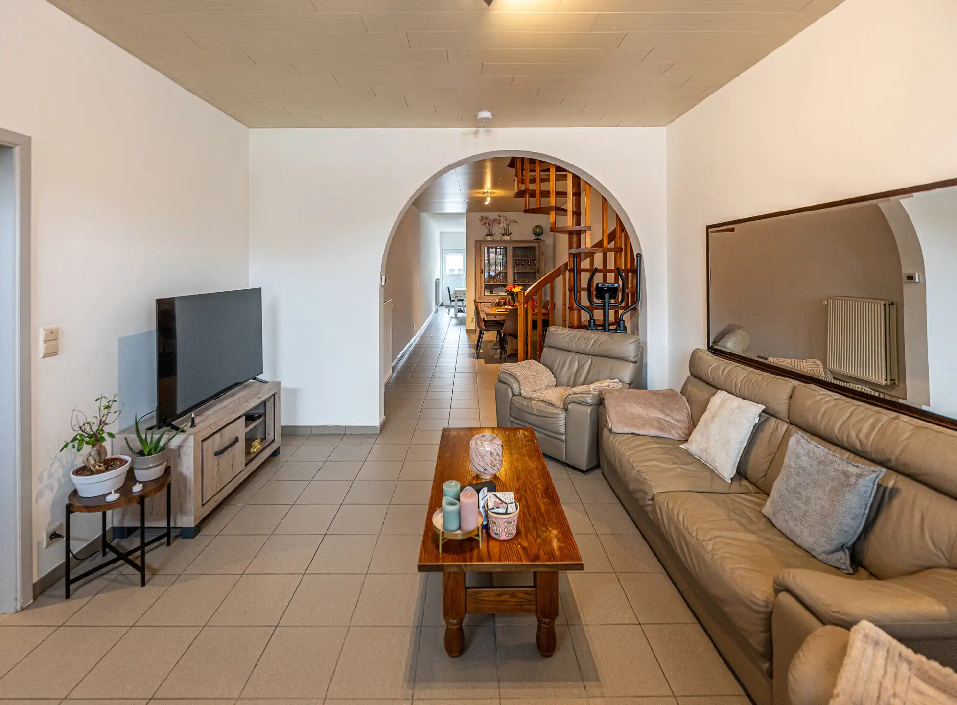 Woning met 3 slaapkamers en terras foto 4