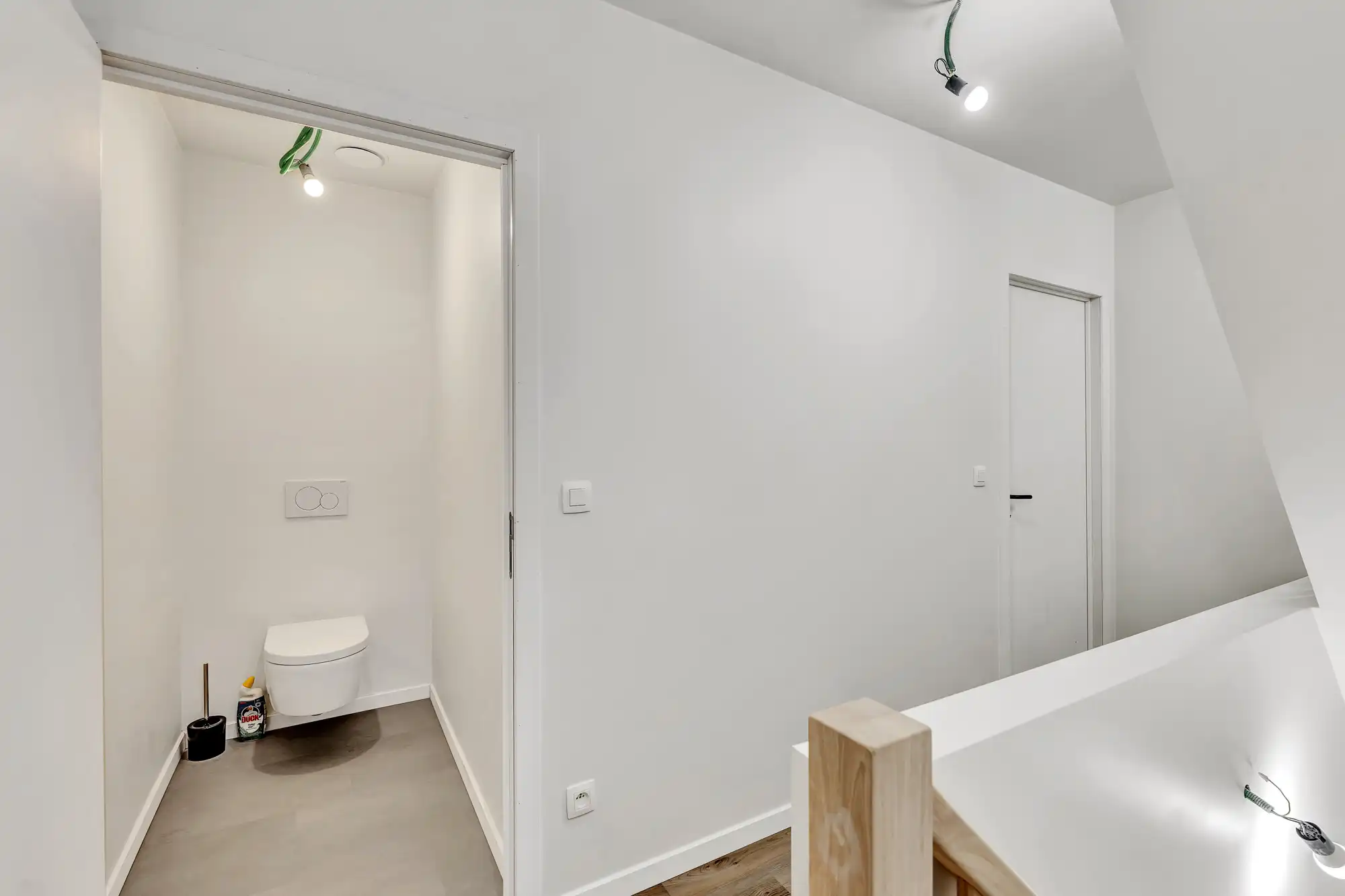 Instapklare, volledig gerenoveerde woning in Onkerzele foto 11