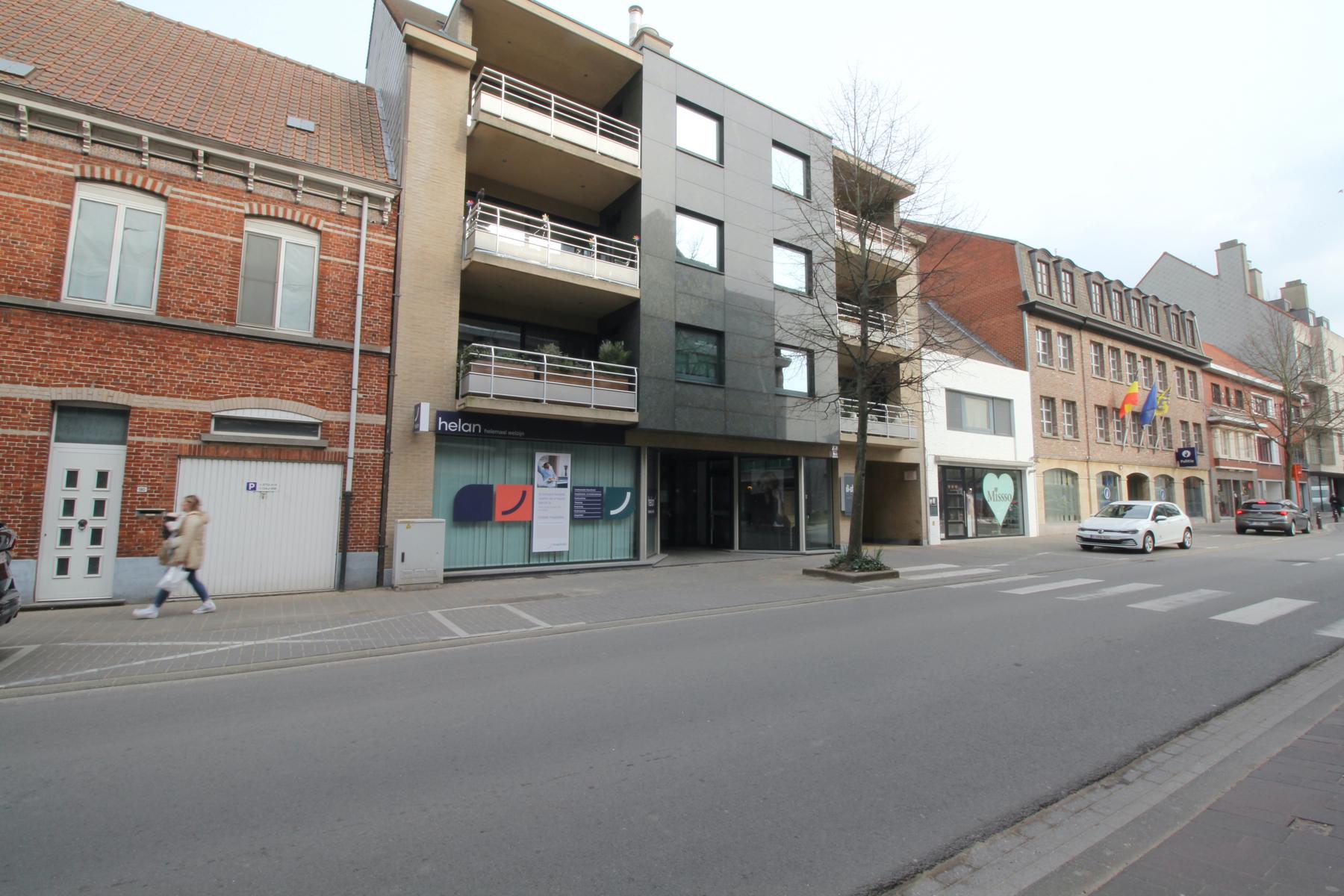 Instapklaar appartement met 1 slaapkamer en zonneterras foto {{pictureIndex}}