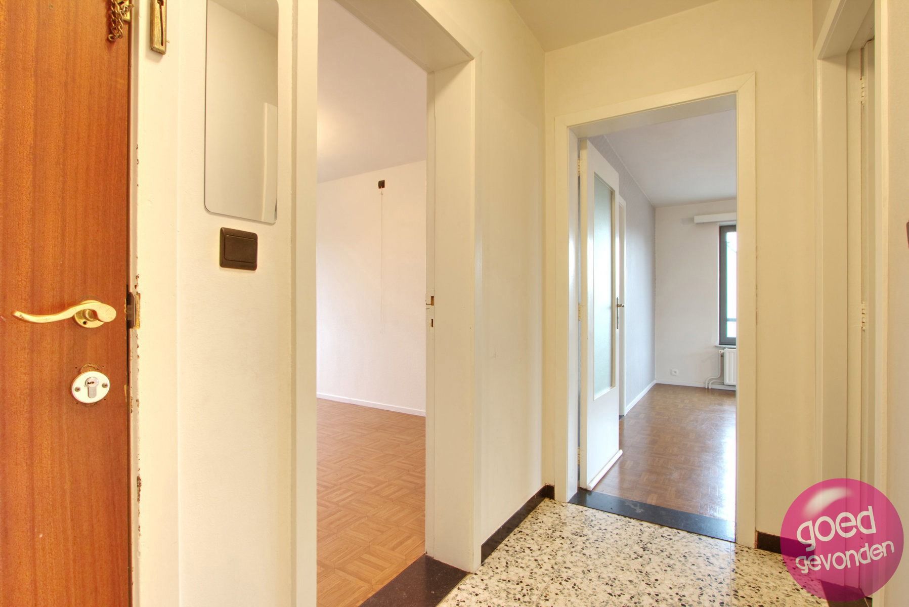 APP 2 SLK - BALKON - KELDER - FIETSLOKAAL - CENTRUM - RUSTIG foto 2