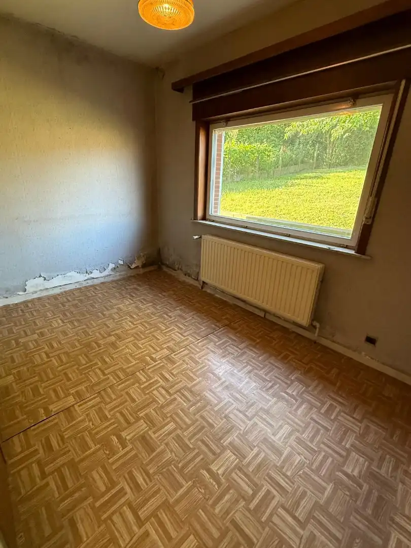 Eengezinswoning met 3 slaapkamers, garage, terras en ruime tuin foto 10