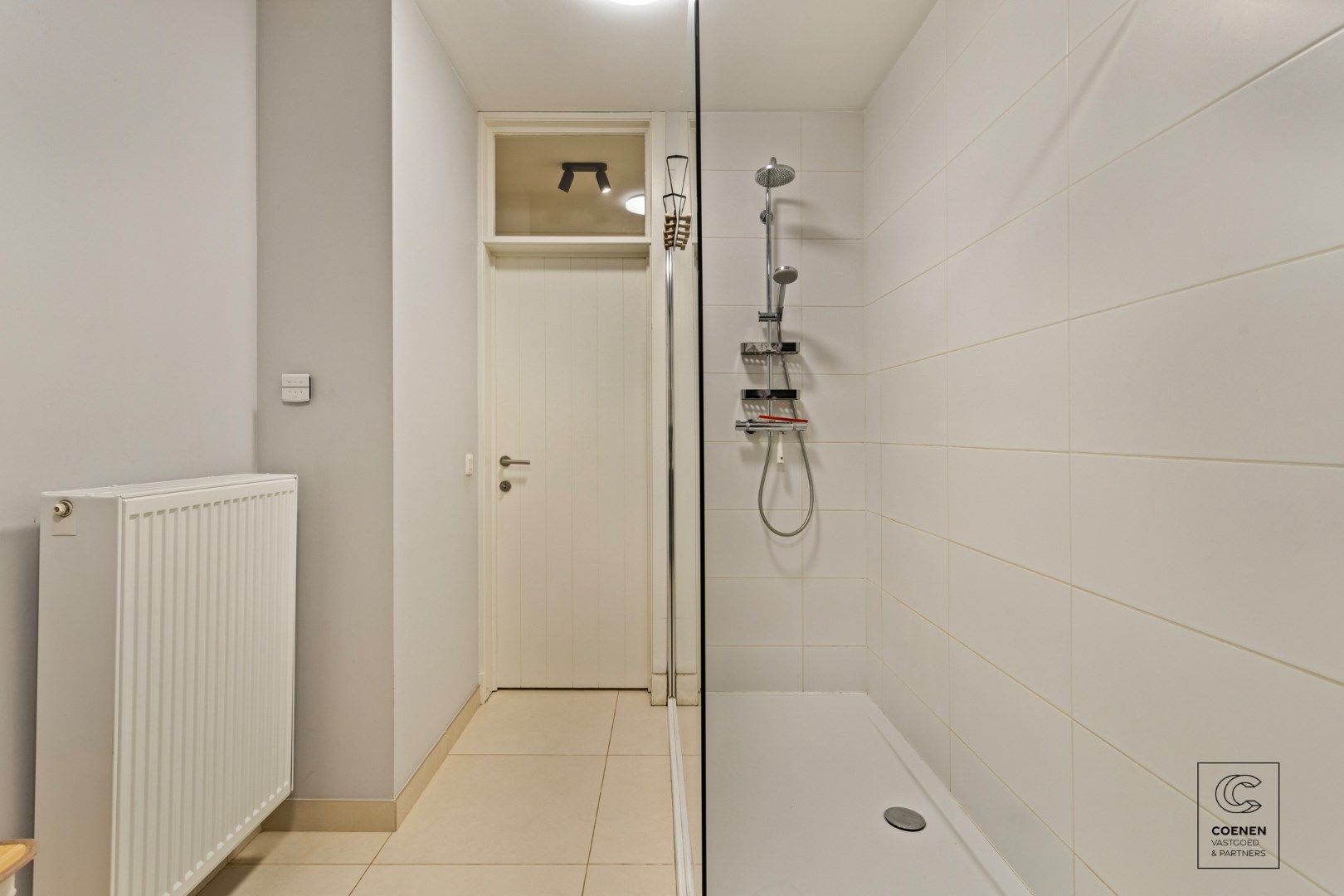 Charmant duplexappartement van 95m² met 2 slaapkamers in centrum Oelegem! foto 13