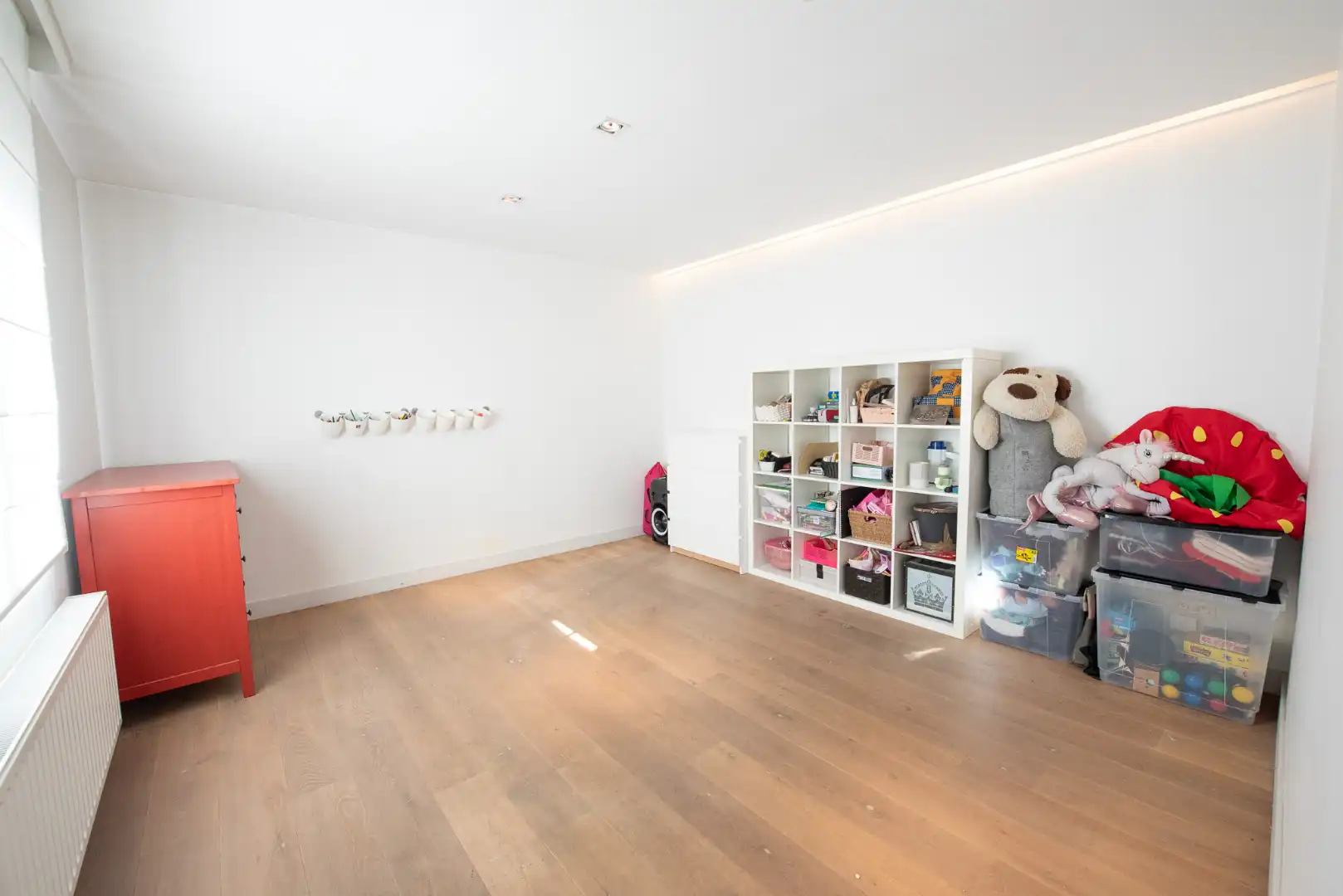 Charmante en ruime woning te huur met tuin en garage. foto 10
