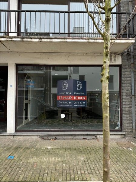 Handelspand in het centrum van Beringen. foto 3