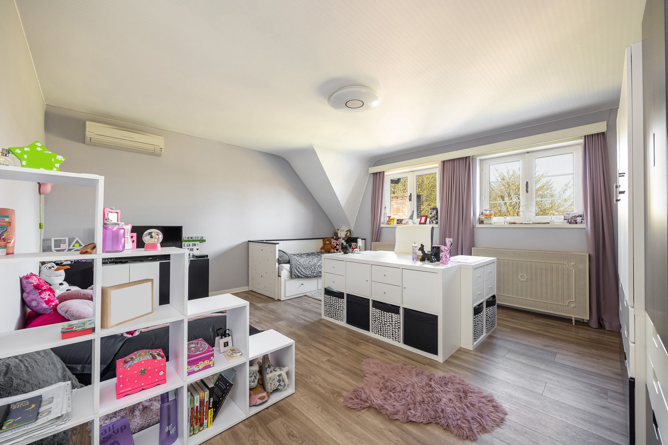 KONTICH - Exclusieve Tudor-villa met zwembad op prachtig perceel  foto 15